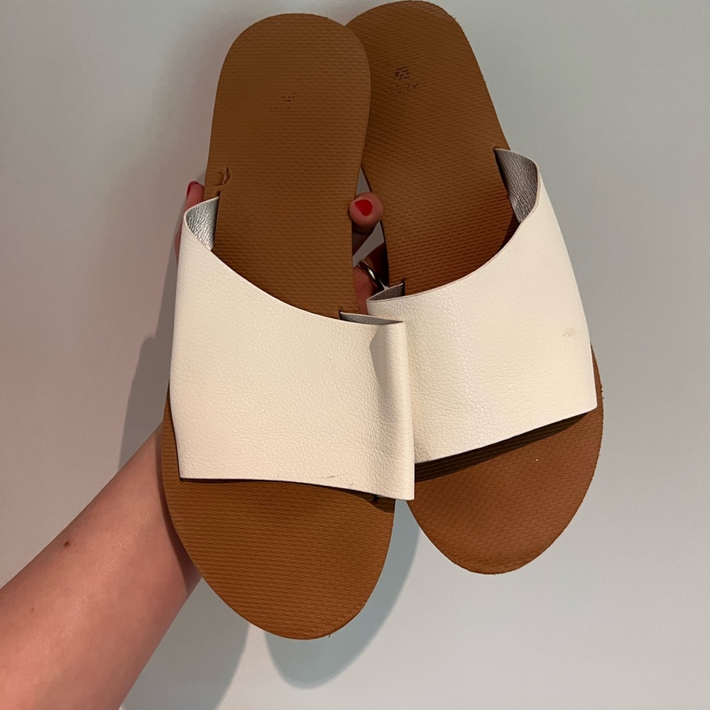 WHITE LEATHER SLIDES size 11 SILVER INTERIOR